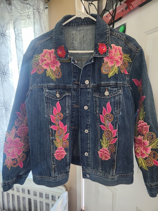 Jackets & Blazers - Embroidered Floral Denim Jacket - Pink Floral - Unbranded
